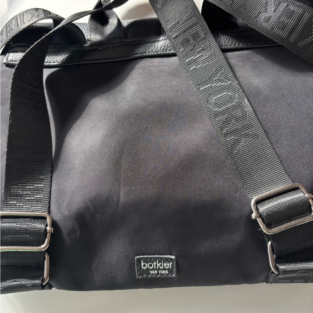 Botkier Backpack Purse - Picture 3 of 5